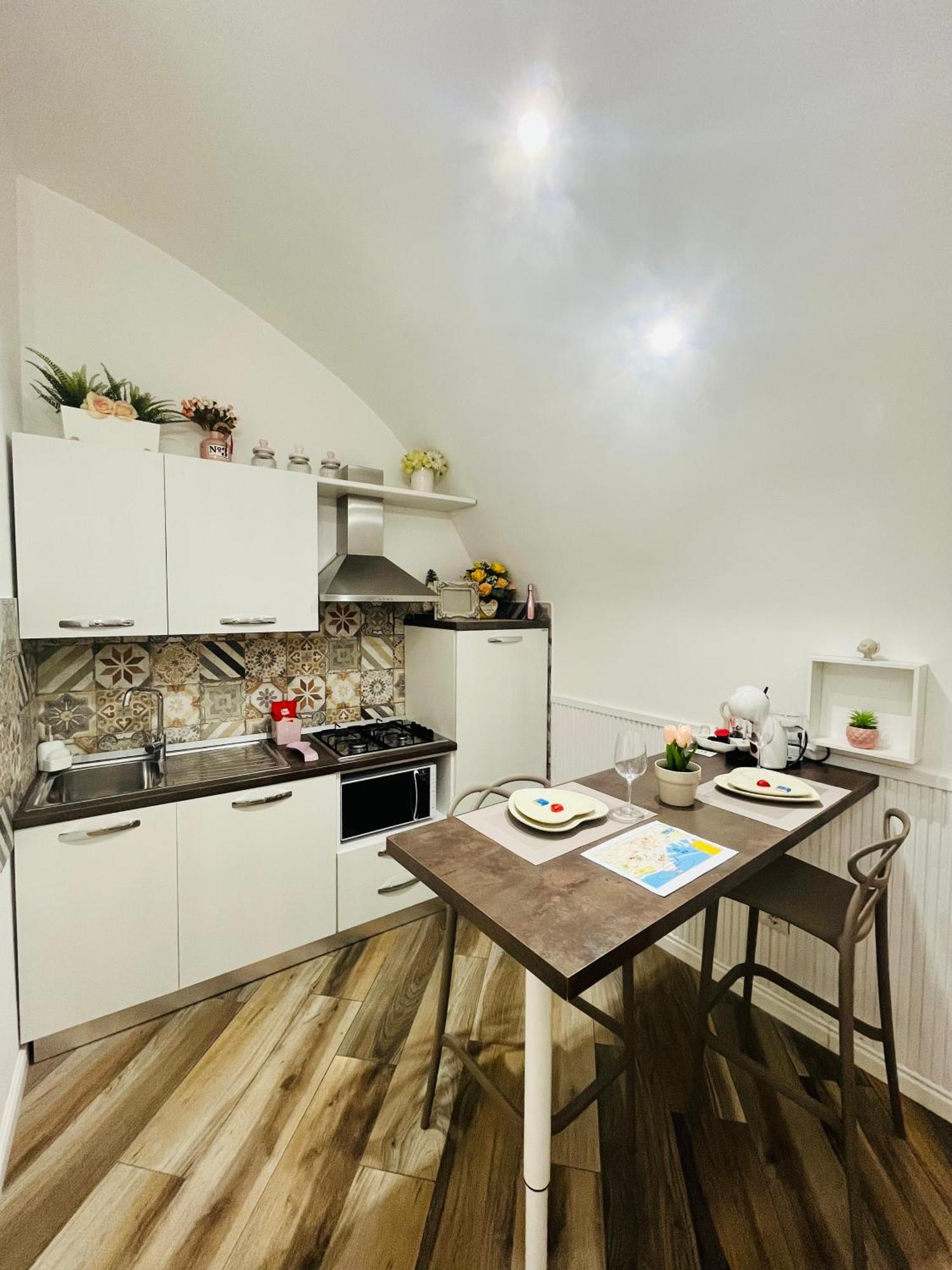 Donn'Anna Naples City Center 外观 照片
